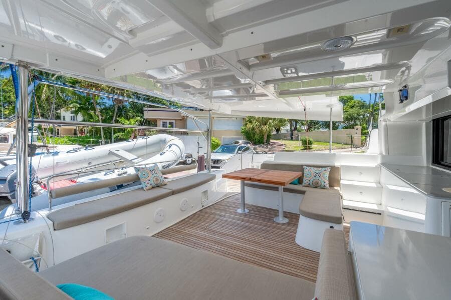 2021-lagoon-46-sail-9432408-20240729112843393-1_XLARGE.jpg