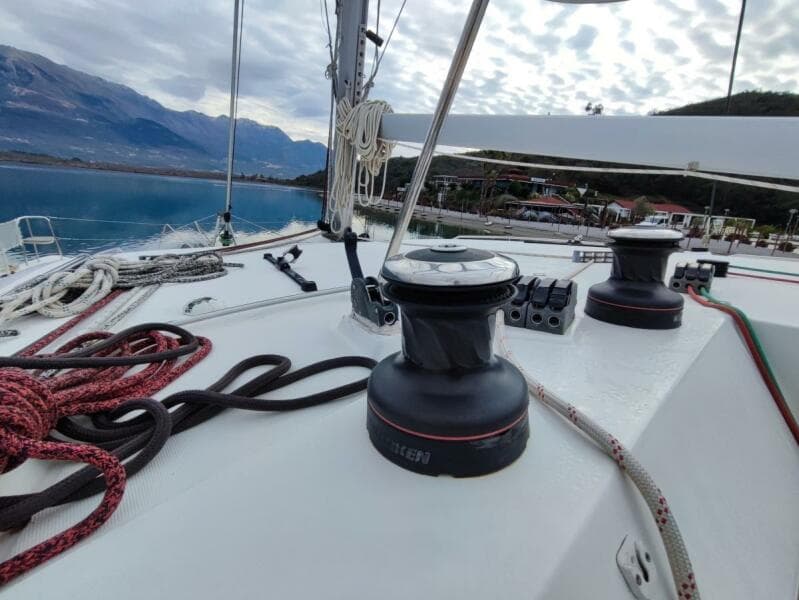 2014-lagoon-400-s2-sail-7245175-20240424055714819-1_XLARGE.jpg