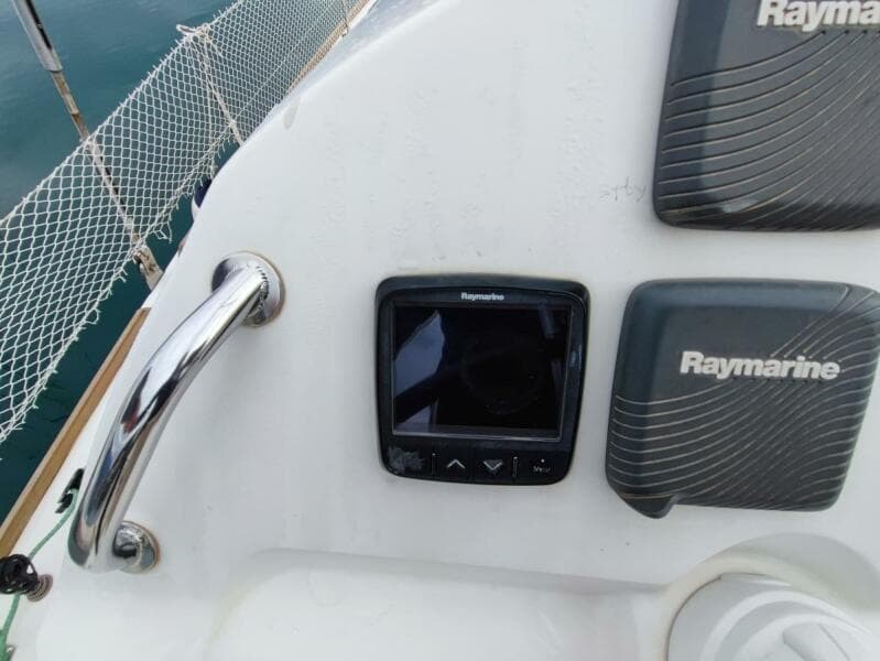 2014-lagoon-400-s2-sail-7245175-20240424055710976-1_XLARGE.jpg