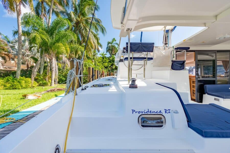 2017-lagoon-42-sail-9266525-20240729134504794-1_XLARGE.jpg