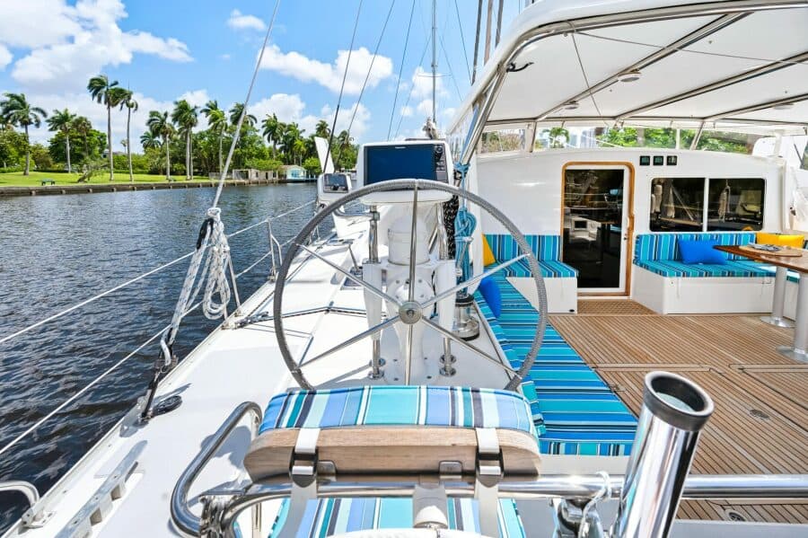 2004-switch-51-sail-9283504-20240509055444903-1_XLARGE.jpg