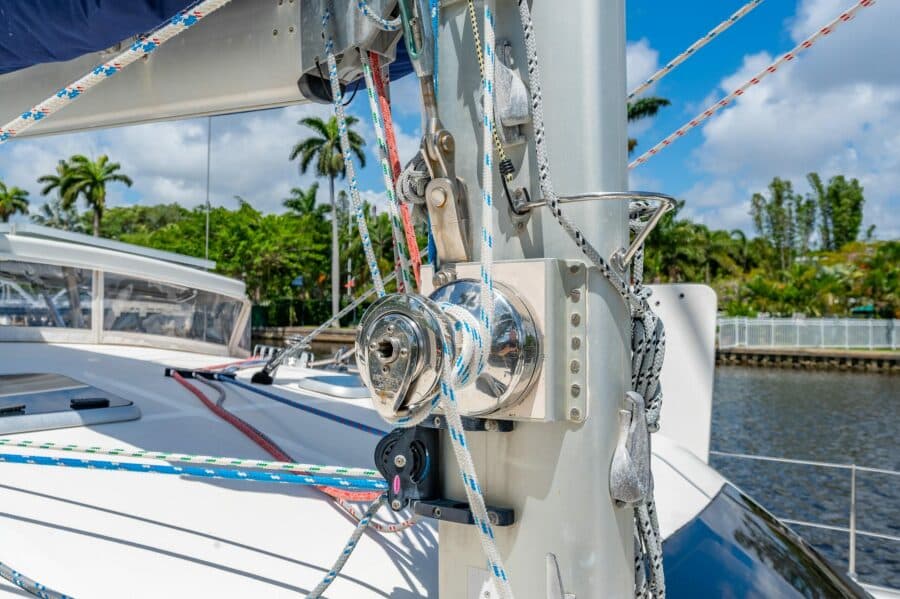 2004-switch-51-sail-9283504-20240509055701298-1_XLARGE.jpg