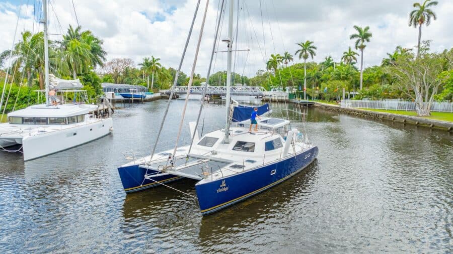 2004-switch-51-sail-9283504-20240509054231095-1_XLARGE.jpg