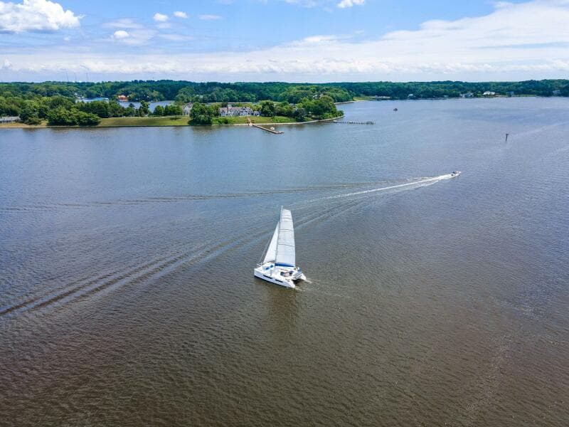 2009-catana-42-owners-version-sail-9421493-20240613120626314-1_XLARGE.jpg