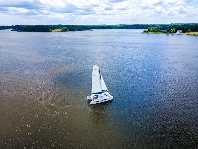 2009-catana-42-owners-version-sail-9421493-20240613120630350-1_XLARGE.jpg