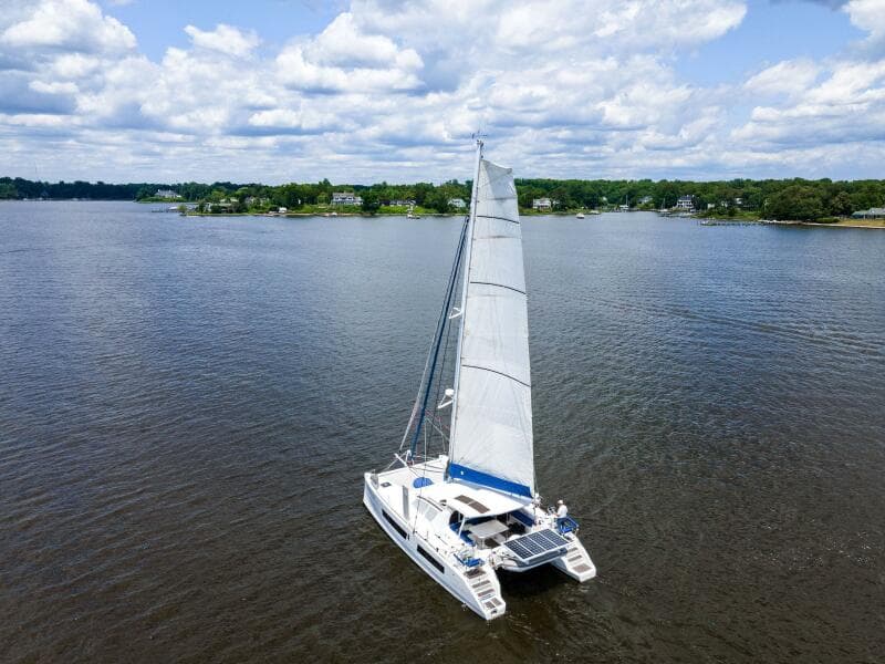 2009-catana-42-owners-version-sail-9421493-20240613120624385-1_XLARGE.jpg