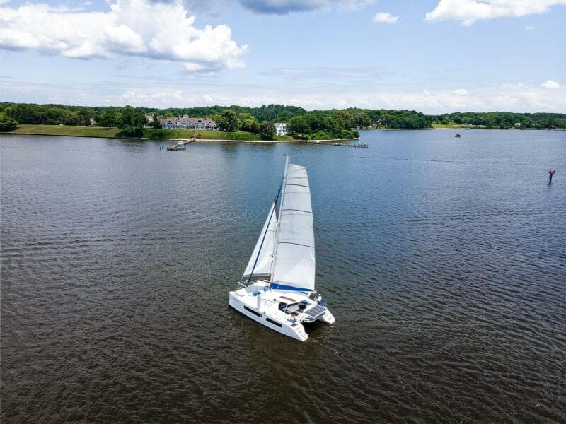 2009-catana-42-owners-version-sail-9421493-20240613120620382-1_XLARGE.jpg