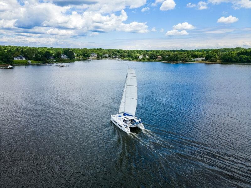 2009-catana-42-owners-version-sail-9421493-20240613120600304-1_XLARGE.jpg