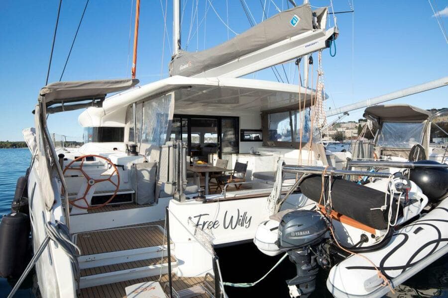 2020-excess-15-sail-9495085-20240805130656770-1_XLARGE.jpg