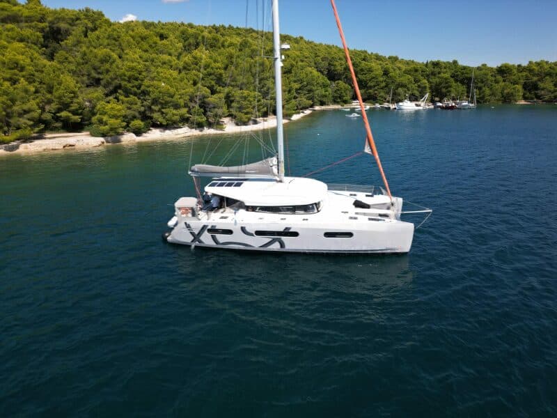 2020-excess-15-sail-9495085-20240913225334961-1_XLARGE.jpg