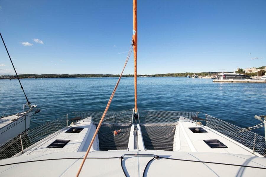2020-excess-15-sail-9495085-20240805130700780-1_XLARGE.jpg