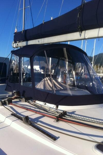 2010-lagoon-440-sail-9479856-20240723110811692-1_XLARGE.jpg