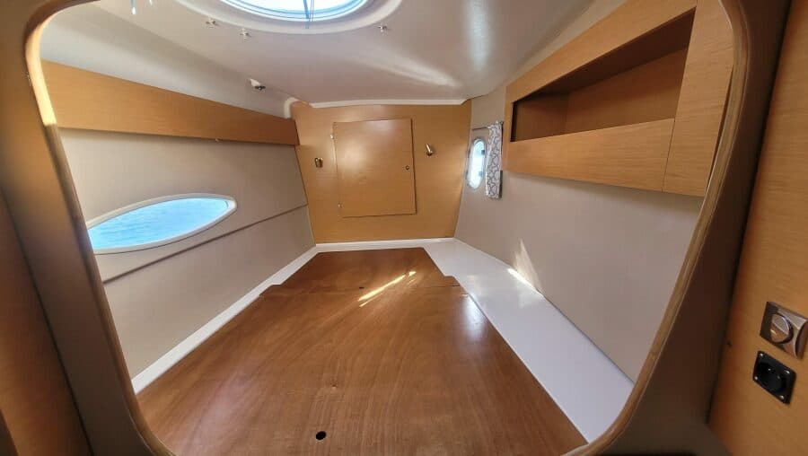 2011-fountaine-pajot-lipari-41-sail-9484664-20240727095052495-1_XLARGE.jpg