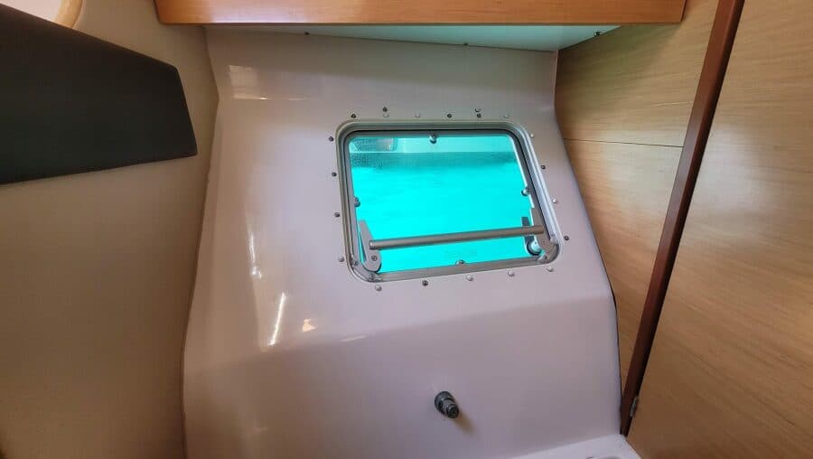 2011-fountaine-pajot-lipari-41-sail-9484664-20240727095057474-1_XLARGE.jpg