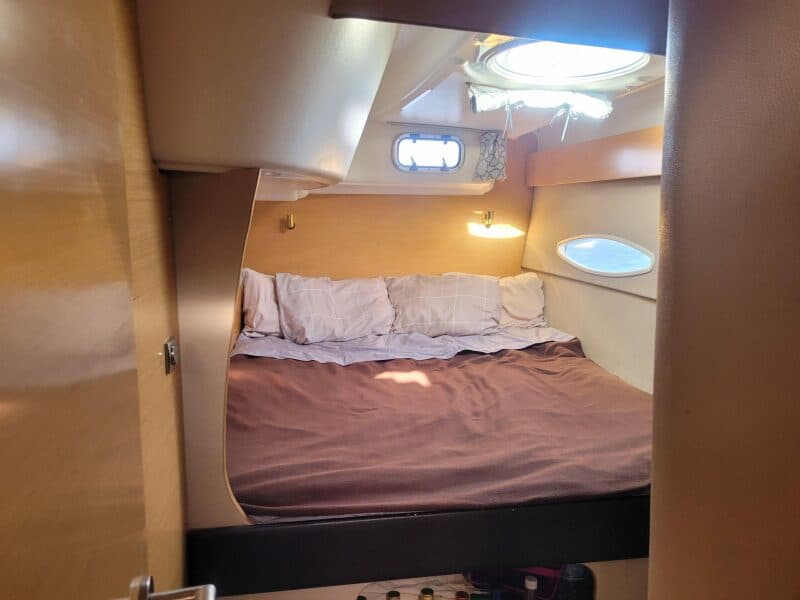 2011-fountaine-pajot-lipari-41-sail-9484664-20240727094832318-1_XLARGE.jpg