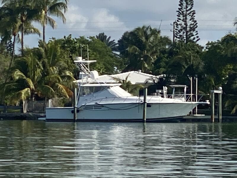 1999 Tiara Yachts 43 Open