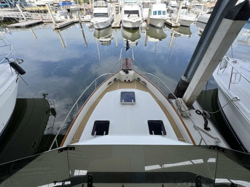 1985 Grand Banks 36