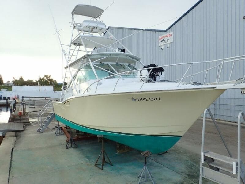 2000 Cabo 35 Express