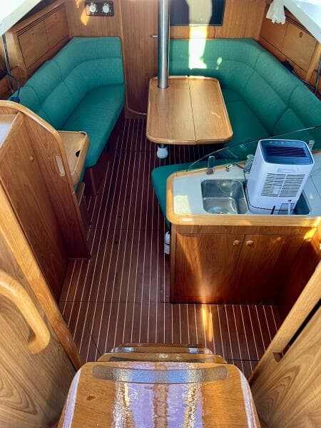 2005 Jeanneau Sun Odyssey 35