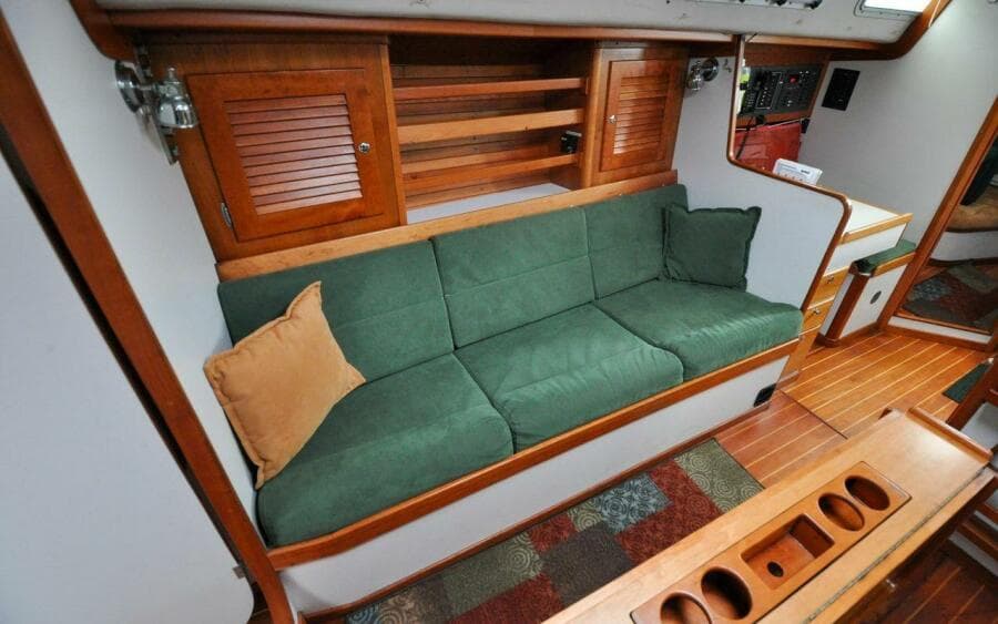 J/42 - Canty - Salon