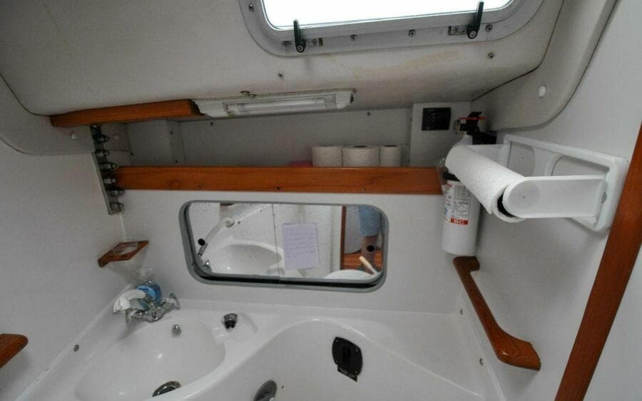 J/42 - Canty - Forward Cabin - Head - Storage