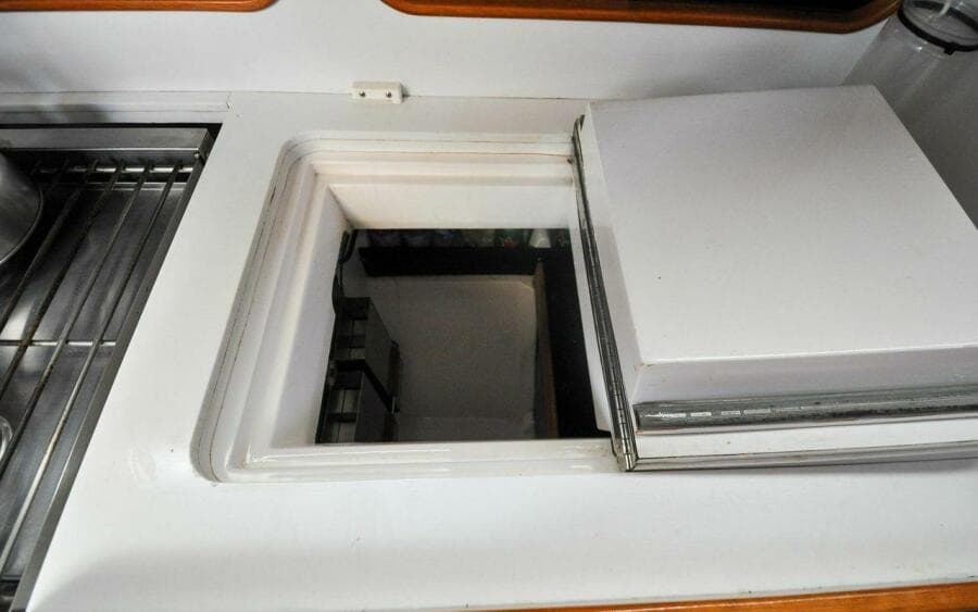 J/42 - Canty - Galley - Top Loading Fridge