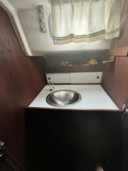Head sink