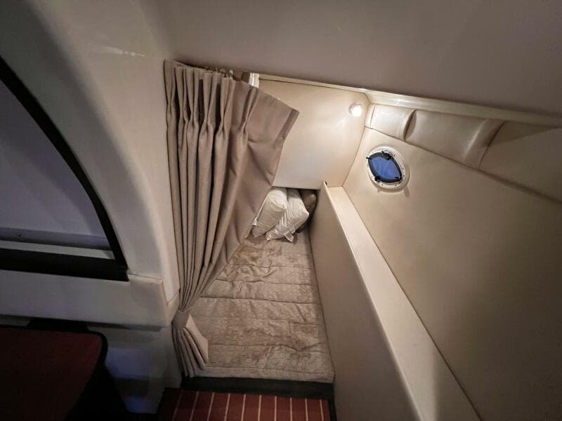 47 Stern Cabin