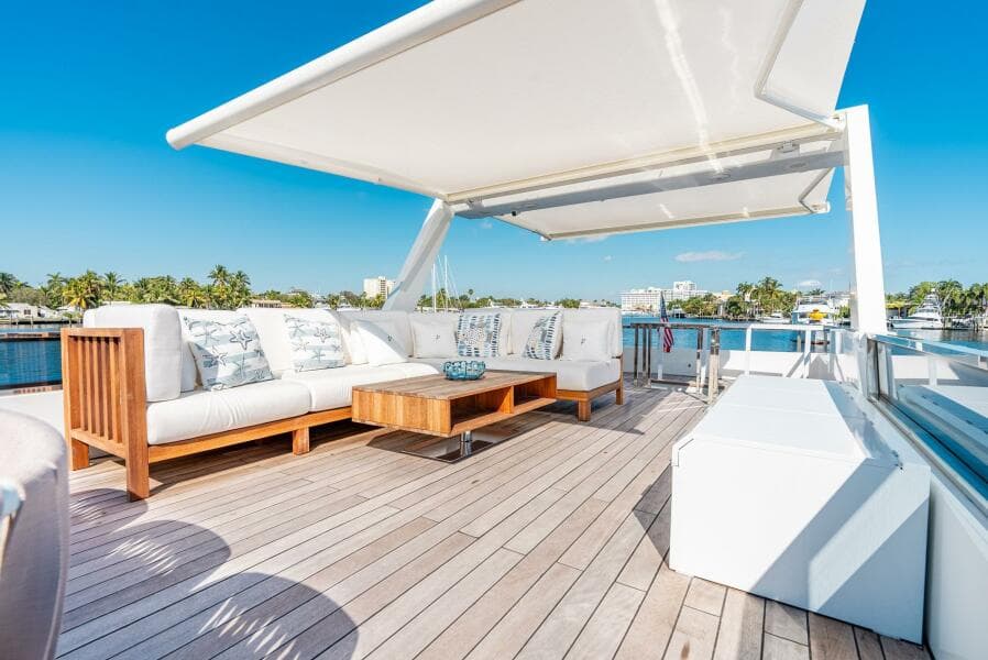 2023 Reina Boats 44DR