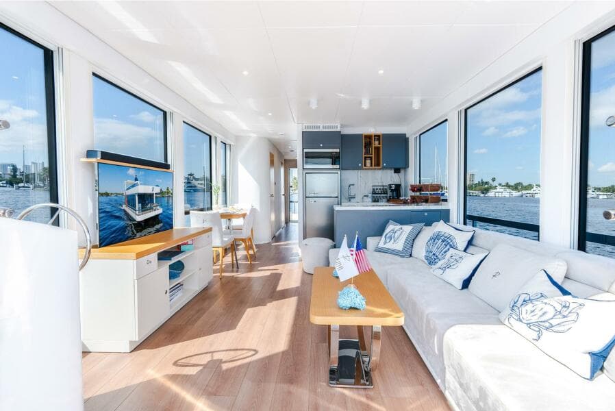 2023 Reina Boats 44DR