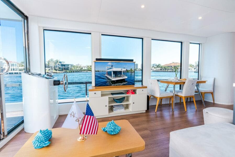 2023 Reina Boats 44DR