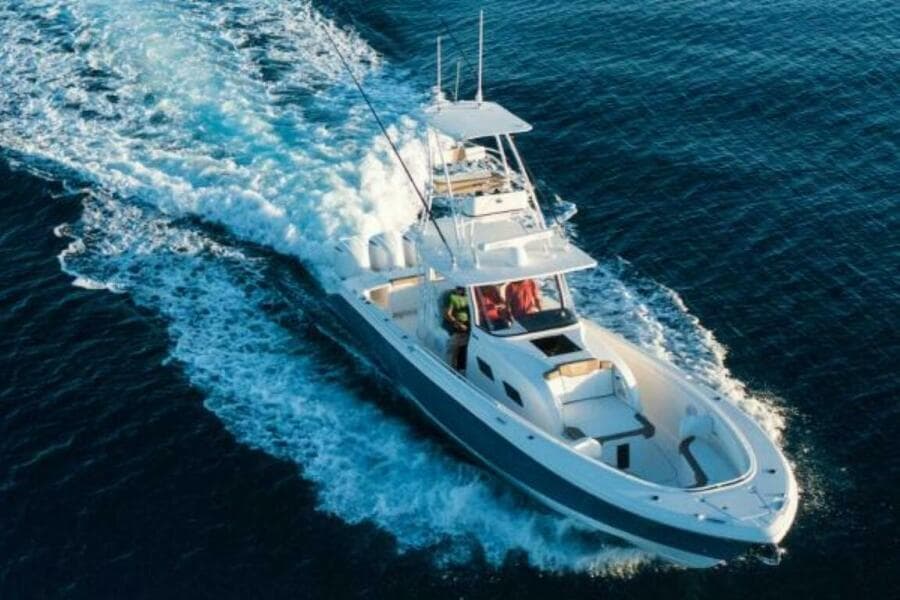 2025 Edgewater 370CC