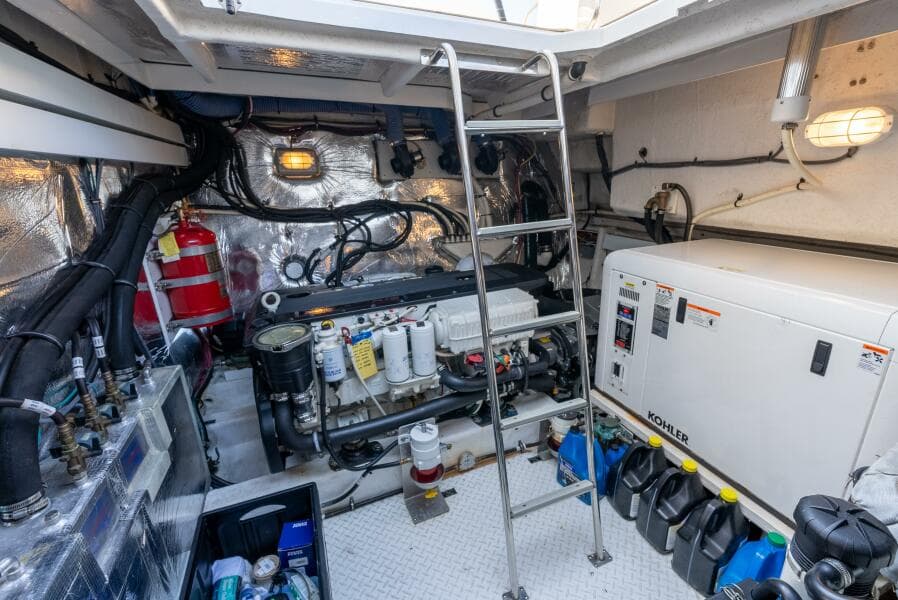 2013 Cruisers 48 Cantius