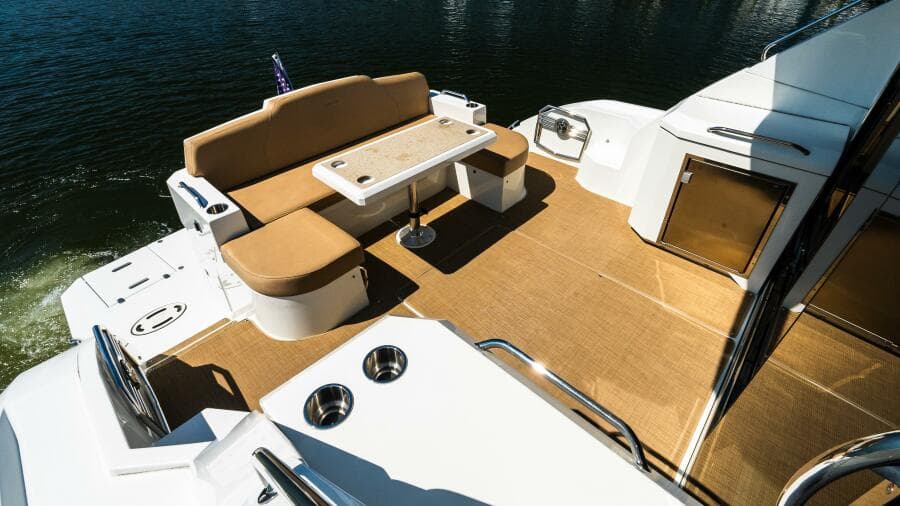 2013 Cruisers 48 Cantius