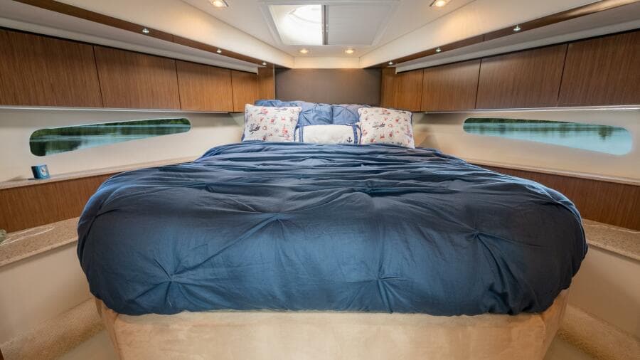 2013 Cruisers 48 Cantius