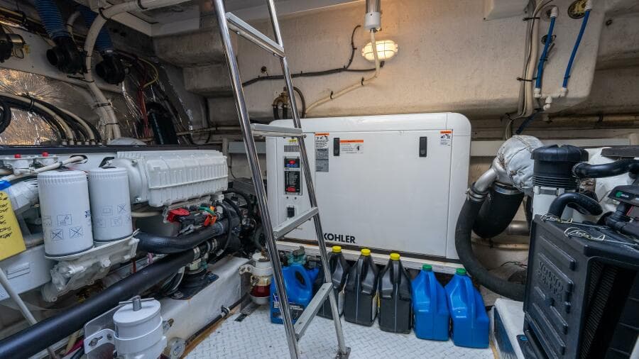 2013 Cruisers 48 Cantius