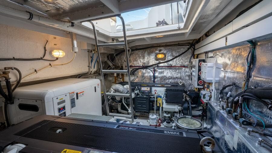 2013 Cruisers 48 Cantius