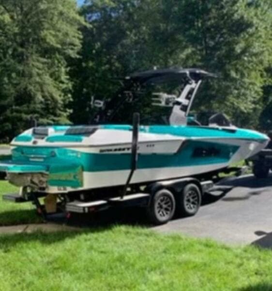 2020 Malibu 32 MXZ