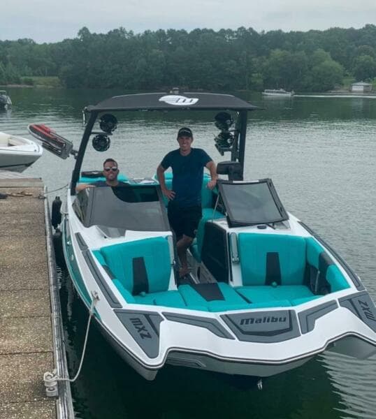 2020 Malibu 32 MXZ