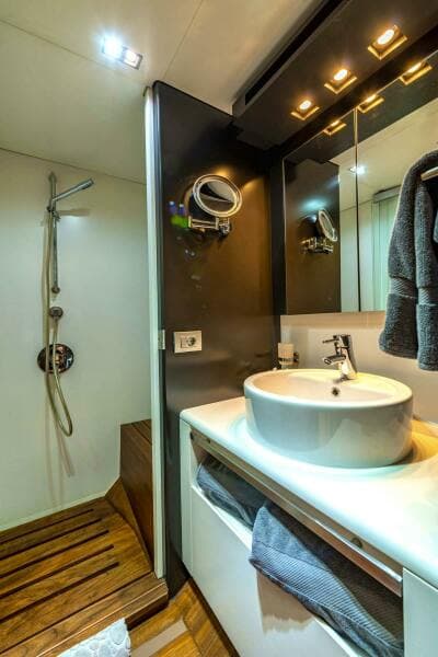 2007 Peri Yachts Peri 29