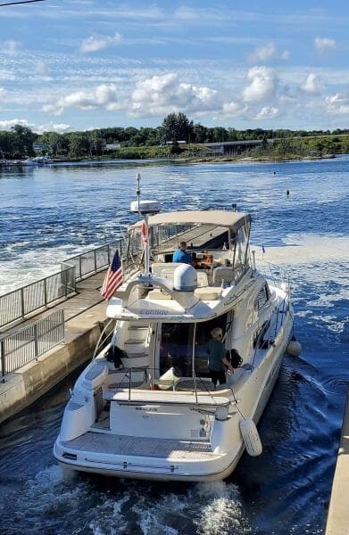 47' Sealine overhead