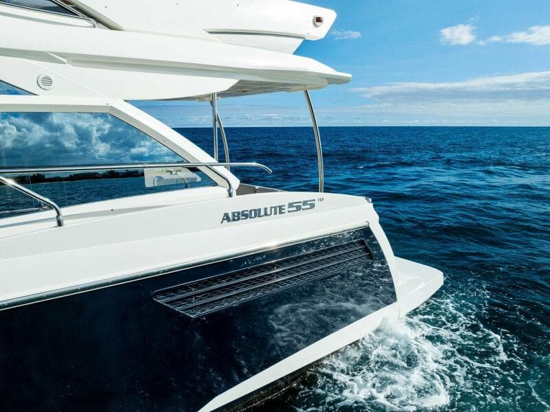 2013 Absolute 55 Fly