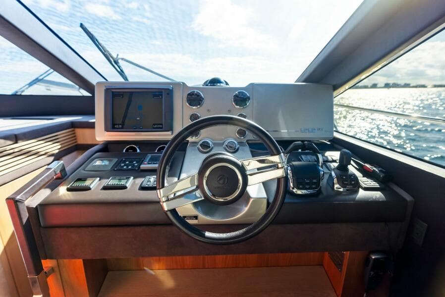 2013 Absolute 55 Fly