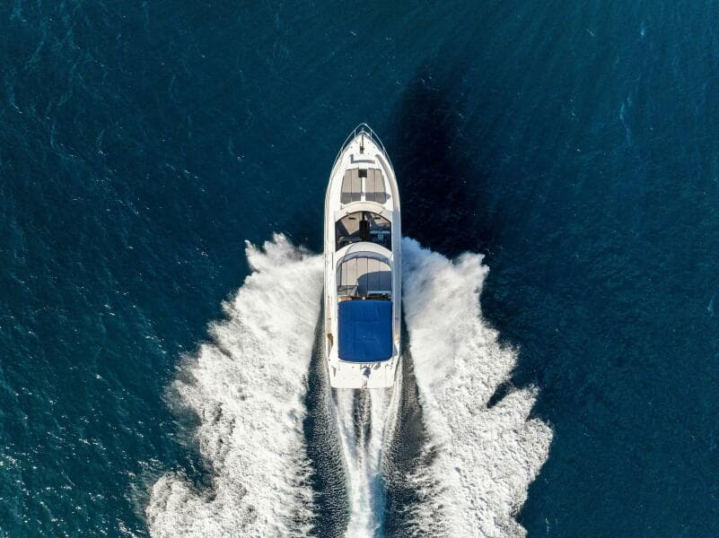2013 Absolute 55 Fly