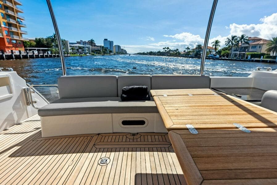 2013 Absolute 55 Fly