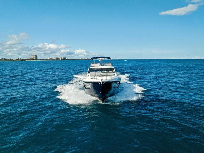 2013 Absolute 55 Fly