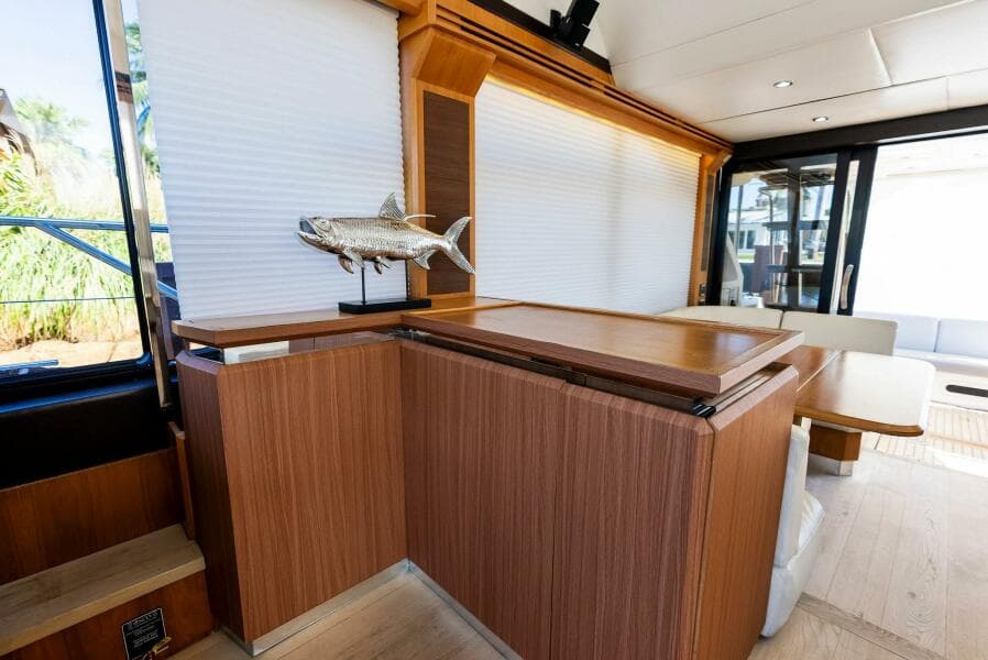 2013 Absolute 55 Fly