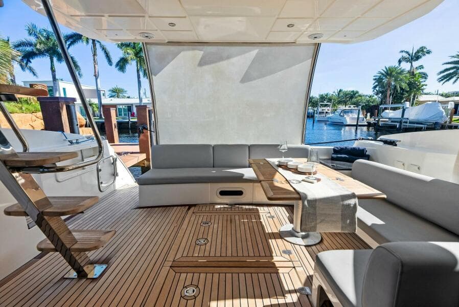 2013 Absolute 55 Fly