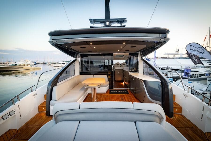 2026 Princess V55