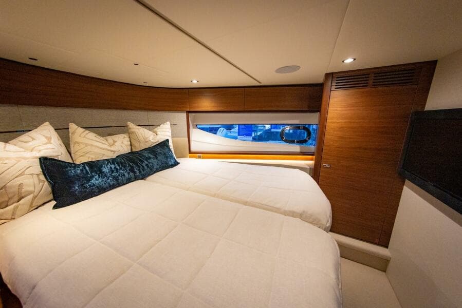 2026 Princess V55